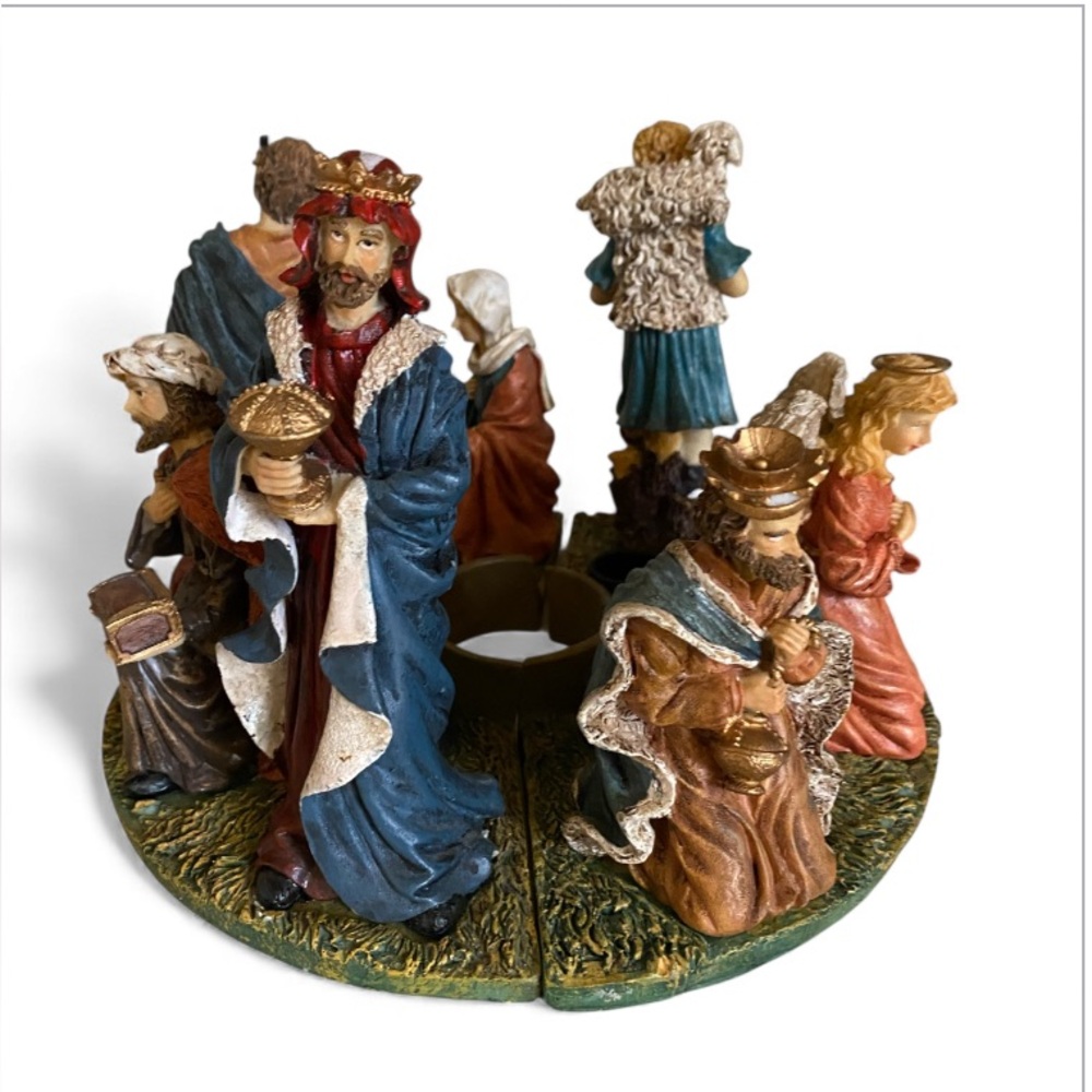 Advent Wreath Candle Holder Bethlehem Nativity Christmas Baby Jesus 4 PieceRound